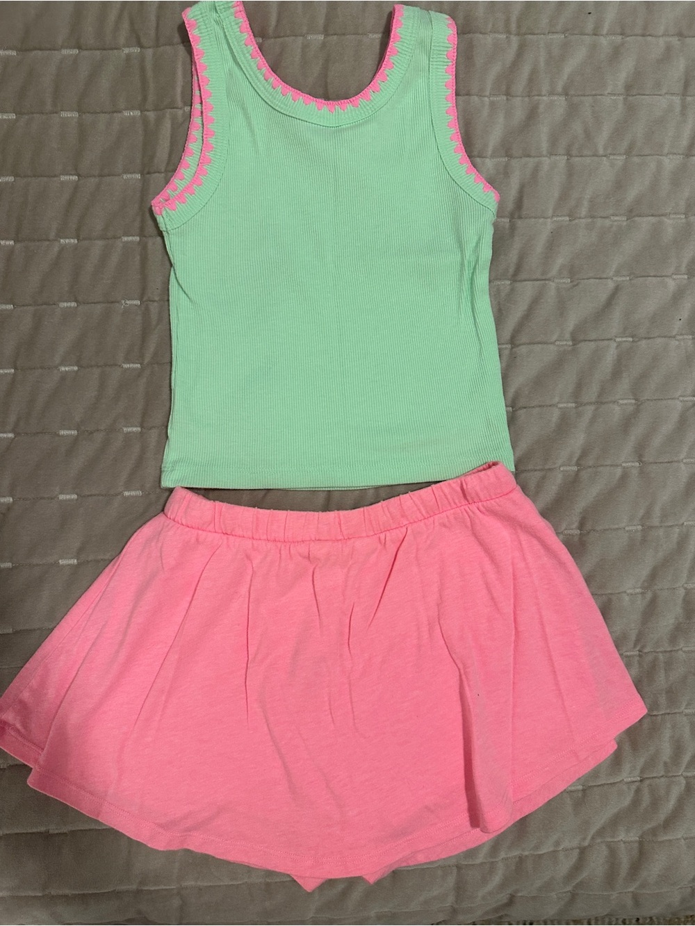 GAP KIDS GIRLS BUNDLE OF SKORTS AND RIBBED TANK TOP SIZE SMALL - Picture 5 of 16